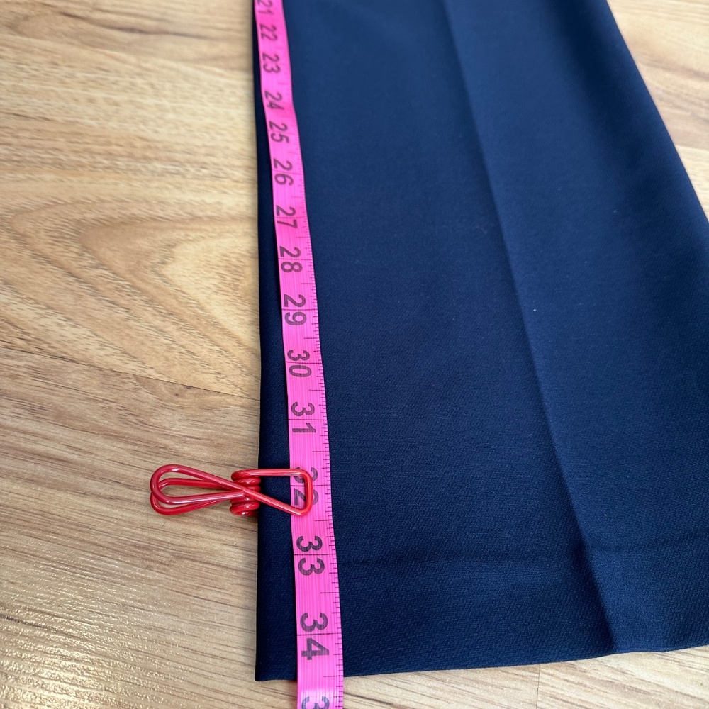 NWT Express Editor Low Rise Navy Bootcut Pants - Size 4L - Picture 9 of 13